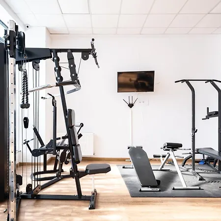 The Golden Studio - With Free Gym Bucharest Exterior photo
