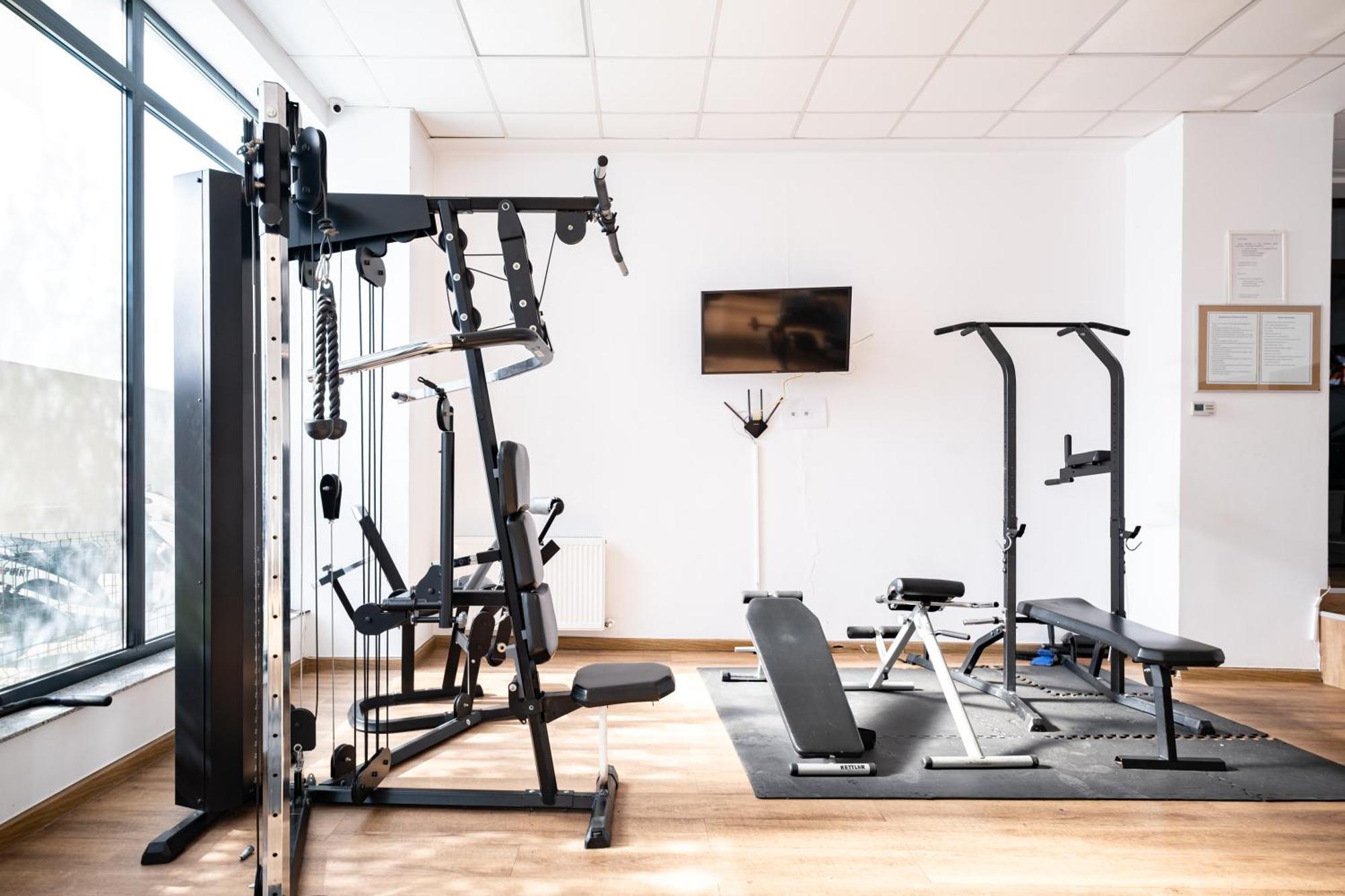The Golden - With Free Gym